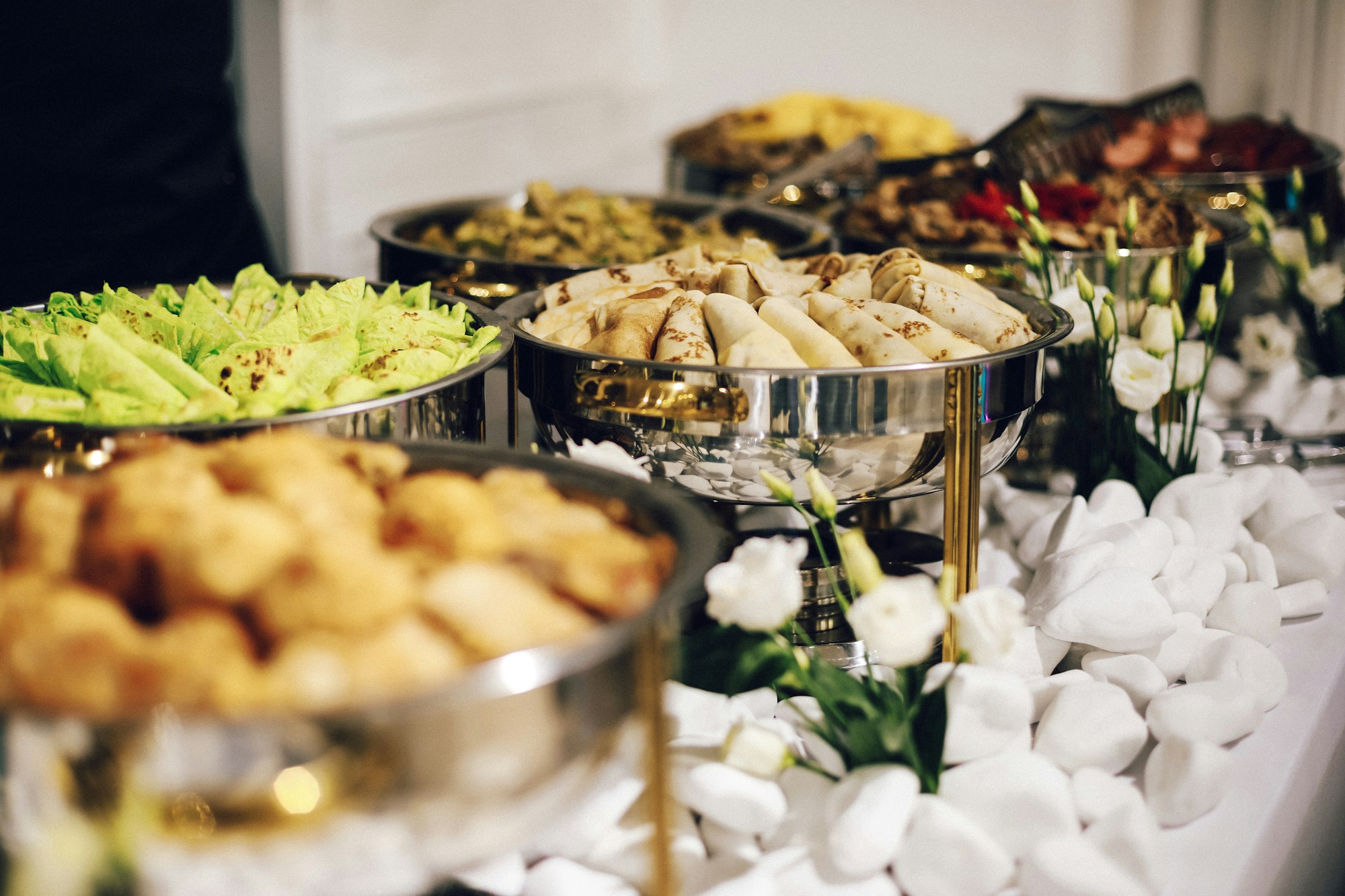 Catering pentru petreceri si evenimente